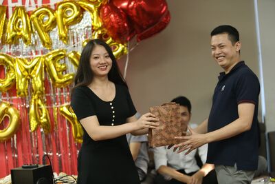 NGÀY PHỤ NỮ VIỆT NAM