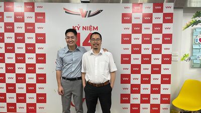 Giám đốc và Phó Giám đốc VHV