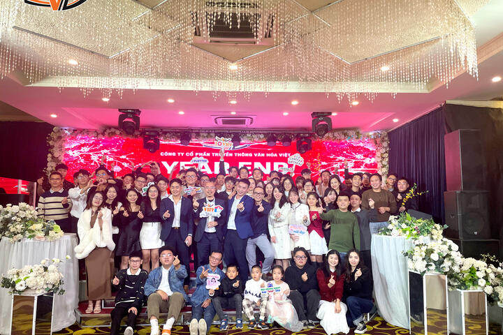 🎉🥂Bữa Tiệc Year-End Party 2025 – Đêm Quẩy Sôi Động Không Thể Quên!🍷🎉