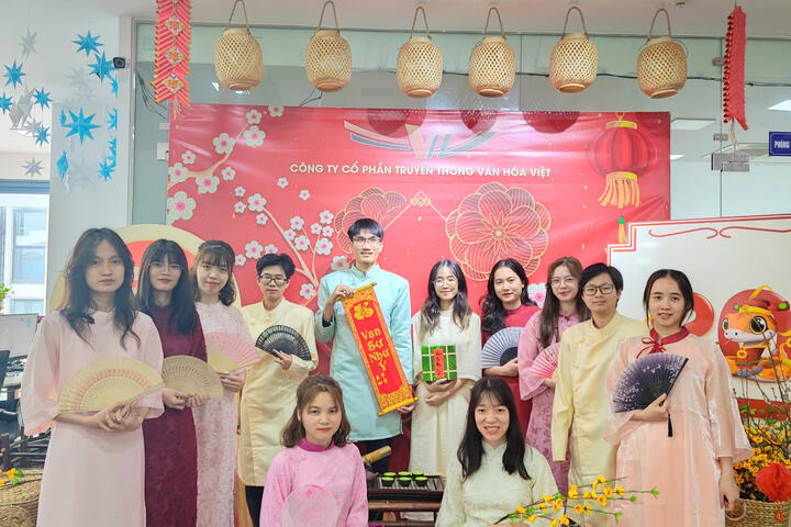 🌸 Chào đón mùa xuân dài lâu với những khoảnh khắc đẹp sau Tết! 🌸